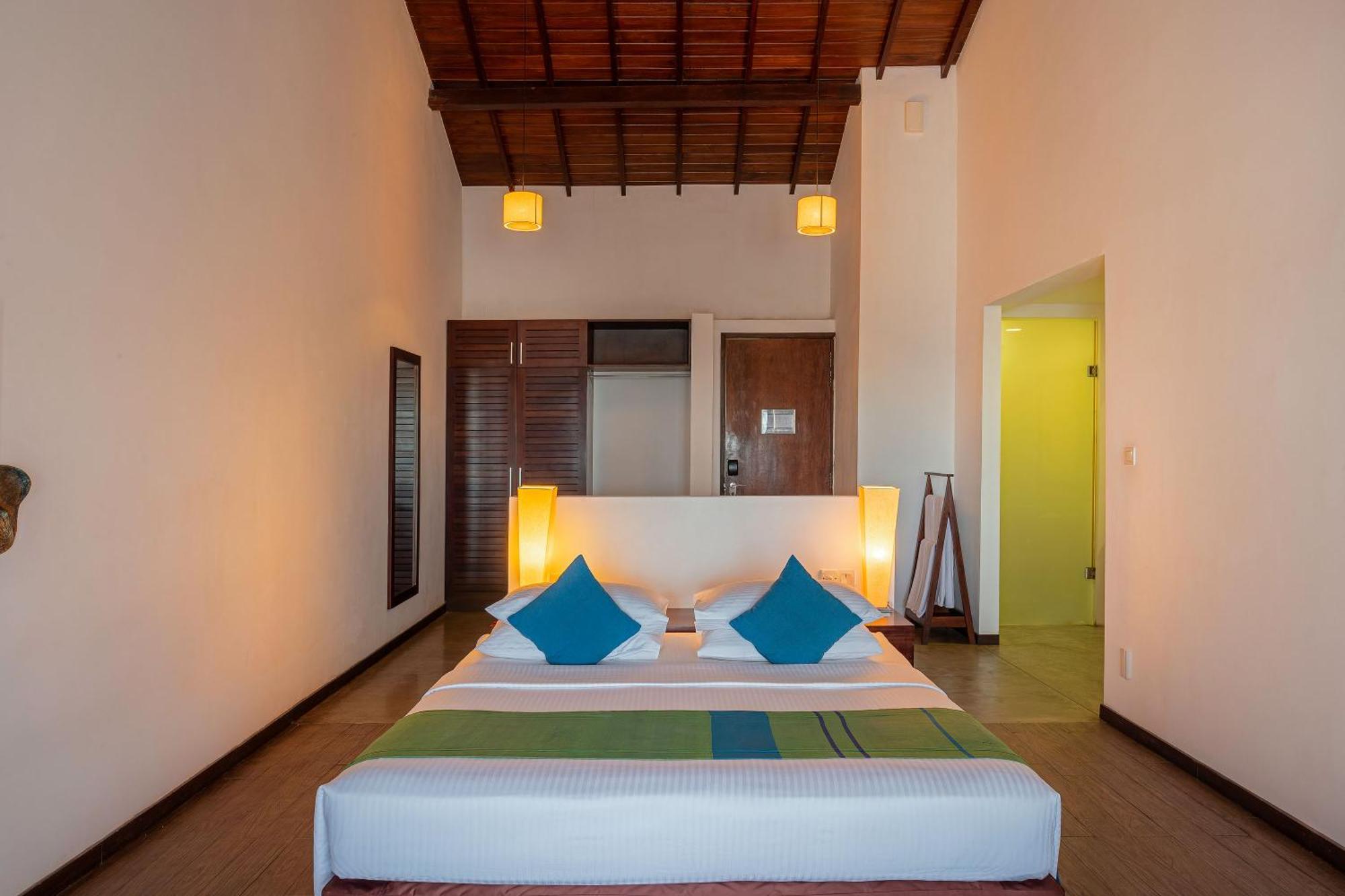 The Calm Resort & Spa Passikudah Rum bild